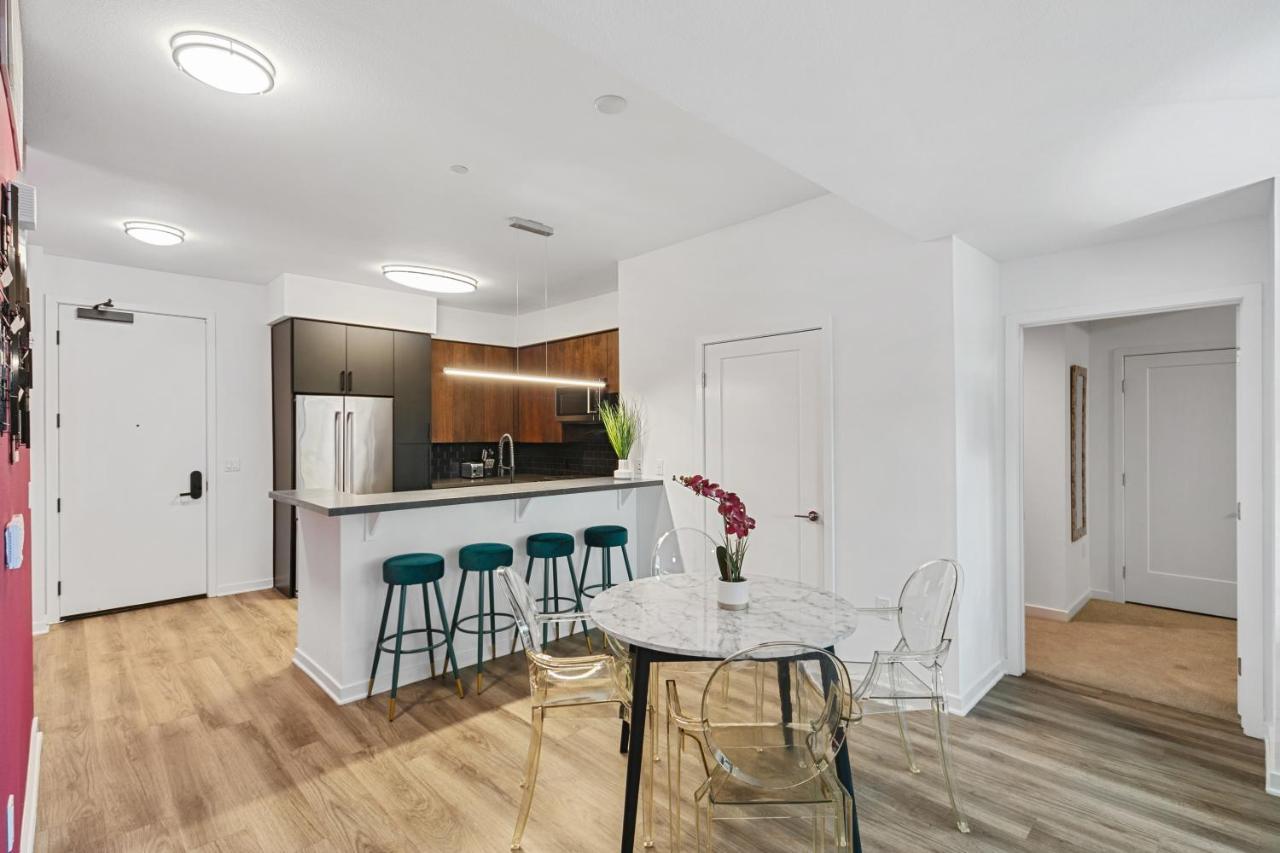 לוס אנג'לס Fairfax District Chic City Oasis 2 Bedroom Apt With Den 136 מראה חיצוני תמונה