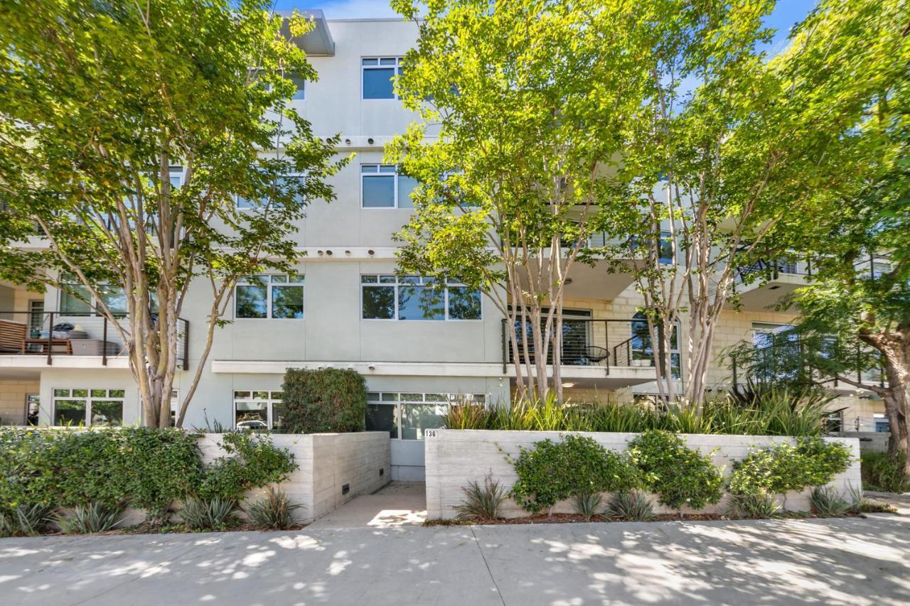 לוס אנג'לס Fairfax District Chic City Oasis 2 Bedroom Apt With Den 136 מראה חיצוני תמונה