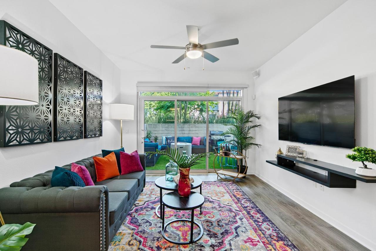 לוס אנג'לס Fairfax District Chic City Oasis 2 Bedroom Apt With Den 136 מראה חיצוני תמונה