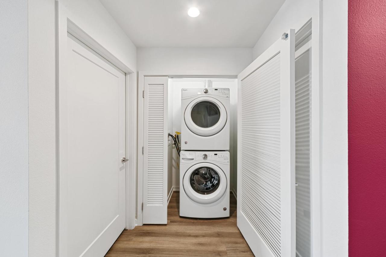 לוס אנג'לס Fairfax District Chic City Oasis 2 Bedroom Apt With Den 136 מראה חיצוני תמונה